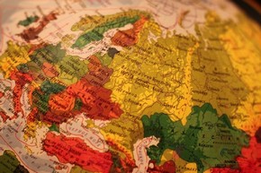 Глобус физико-политический d=25 см с подсветкой
